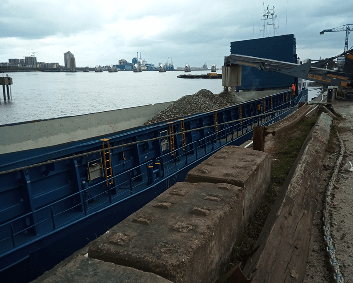 Day Aggregates glass recycling ship being loaded